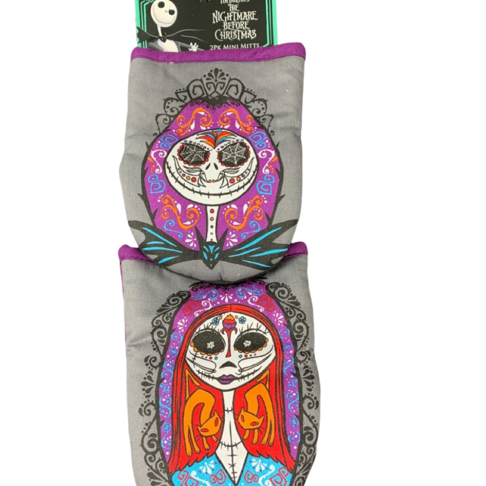 Nightbefore Christmas Day Of The Dead Mini Mitts - Picture 1 of 5